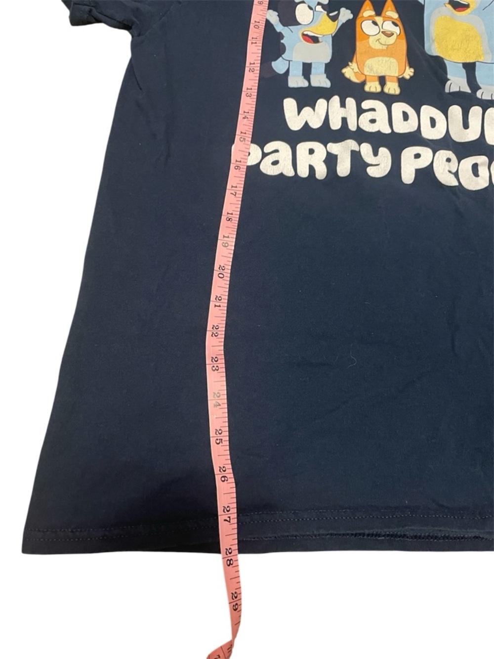 Bluey "Whaddup, Party People" Navy Graphic Tee Mens Size Large GUC - Picture 3 of 5